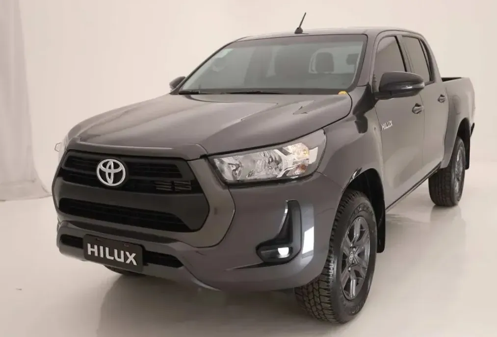 Toyota Hilux SR 4x2 Automática